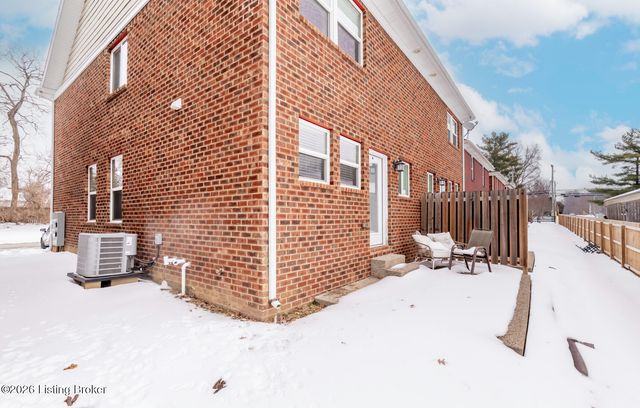 11516 Bellewood Garden Ct, Louisville, KY 40223