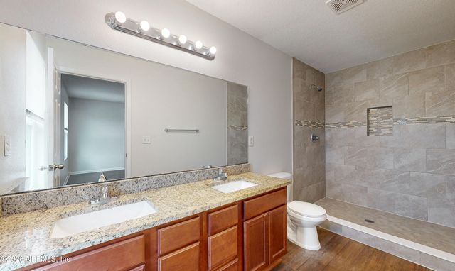 7118 PLYMOUTH GROVE Court, Jacksonville, FL 32220