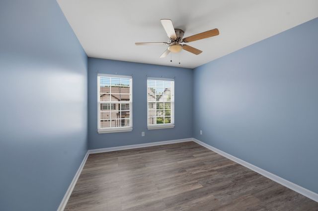 1300 Villa Cir, Lebanon, TN 37090