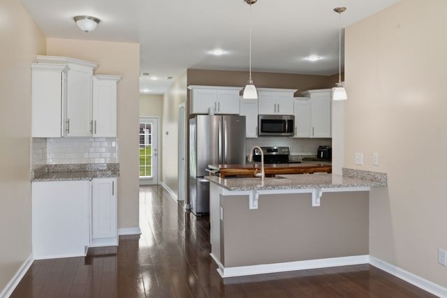 1300 Villa Cir, Lebanon, TN 37090