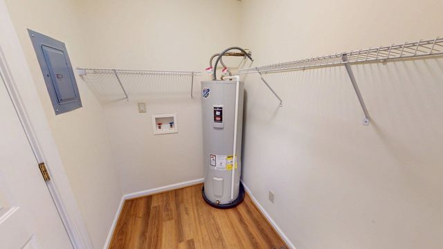 1320 East Pea Ridge Road, Huntington, WV 25705