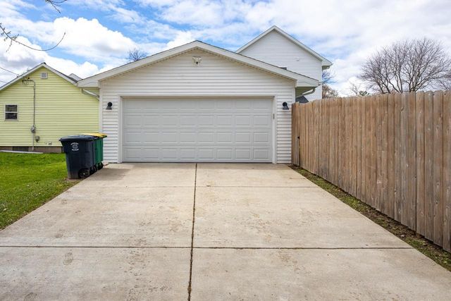 1255 CHERRY STREET, Green Bay, WI 54301