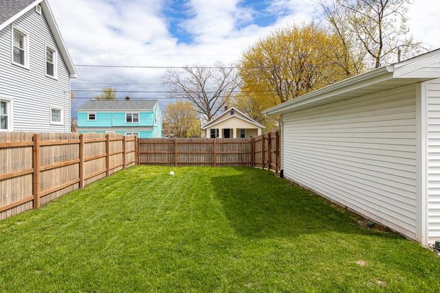 1255 CHERRY STREET, Green Bay, WI 54301