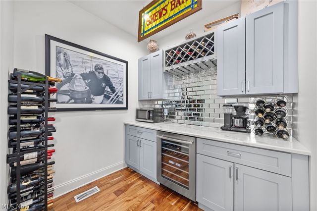 4902 Tillman Avenue, Cleveland, OH 44102