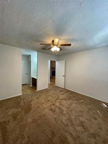 5409 Ridge Wind Lane, Houston, TX 77053