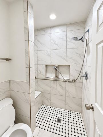 5409 Ridge Wind Lane, Houston, TX 77053