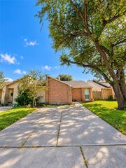 5409 Ridge Wind Lane, Houston, TX 77053