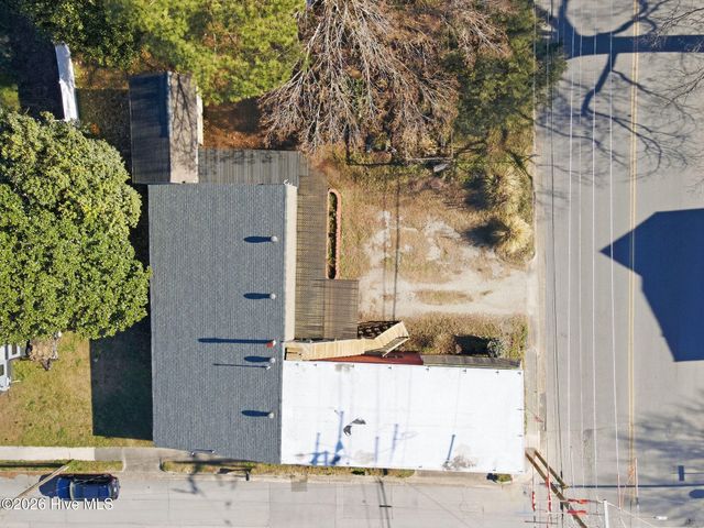 201 N Wilmington Street, Richlands, NC 28574