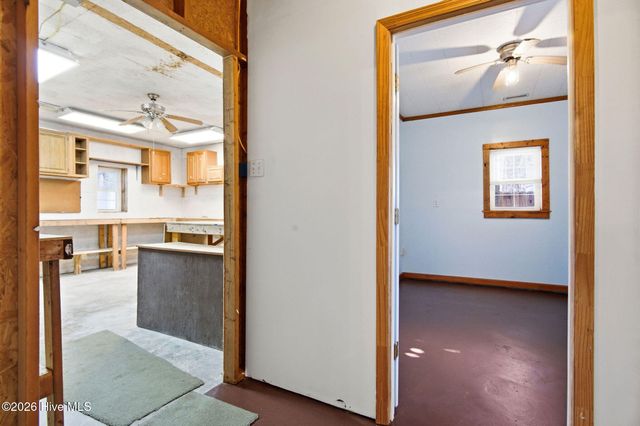 201 N Wilmington Street, Richlands, NC 28574