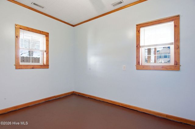 201 N Wilmington Street, Richlands, NC 28574