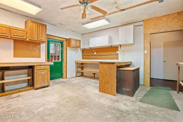 201 N Wilmington Street, Richlands, NC 28574