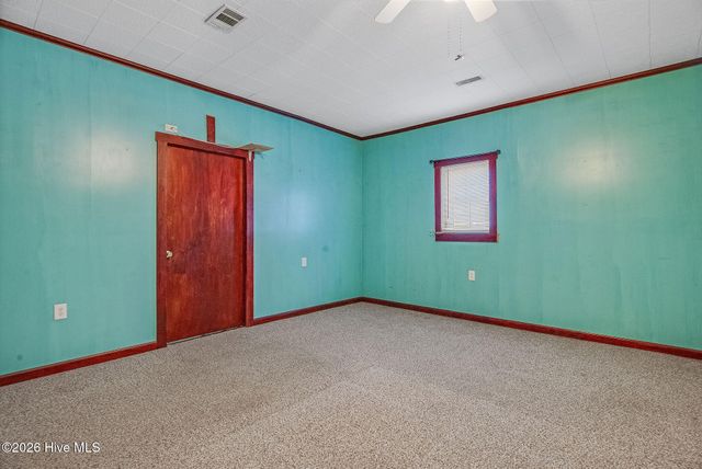 201 N Wilmington Street, Richlands, NC 28574