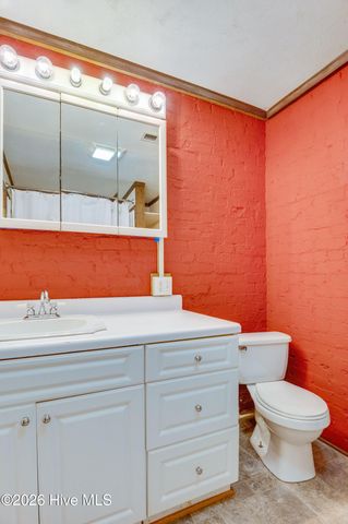 201 N Wilmington Street, Richlands, NC 28574