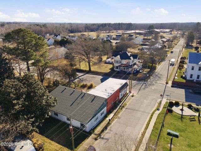 201 N Wilmington Street, Richlands, NC 28574