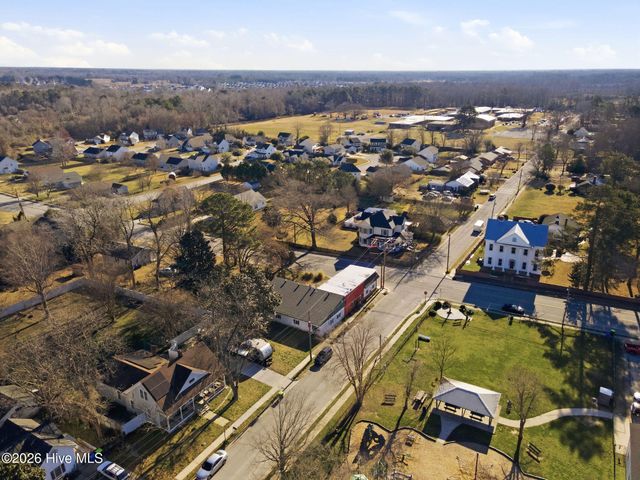 201 N Wilmington Street, Richlands, NC 28574