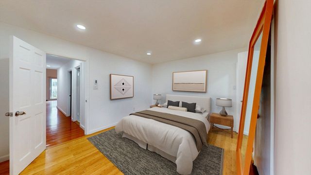72-74 Chelsea St 9, Boston, MA 02128