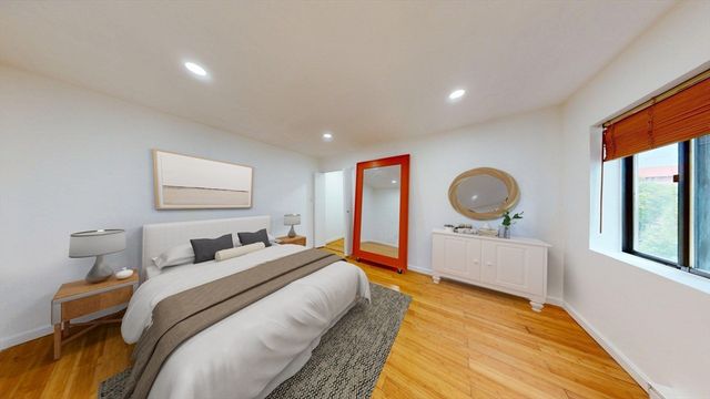 72-74 Chelsea St 9, Boston, MA 02128