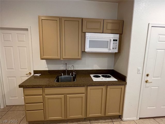 3034 Seaford Peak Drive, Henderson, NV 89052