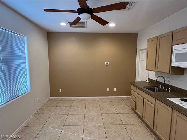 3034 Seaford Peak Drive, Henderson, NV 89052