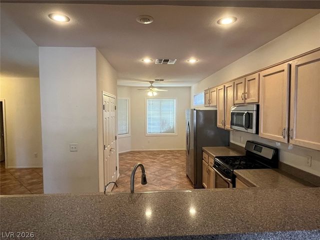 3034 Seaford Peak Drive, Henderson, NV 89052