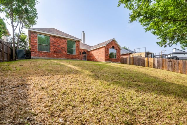 7729 Oak Garden Trail, Dallas, TX 75232