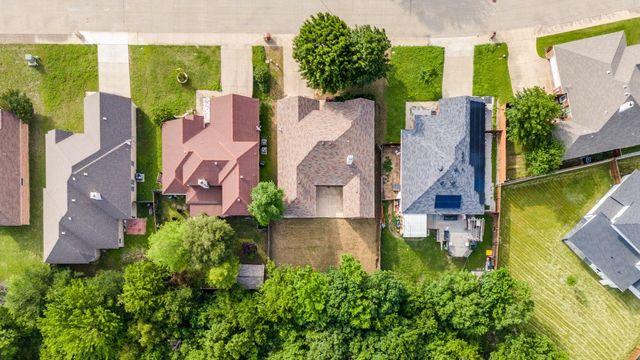 7729 Oak Garden Trail, Dallas, TX 75232