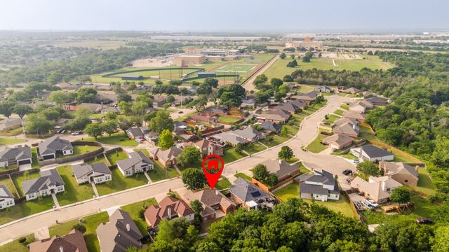 7729 Oak Garden Trail, Dallas, TX 75232