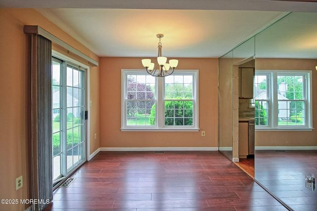 2A Bristol Court, Monroe, NJ 08831