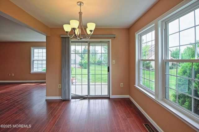 2A Bristol Court, Monroe, NJ 08831