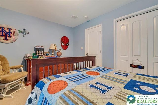 1376 Buck Ridge Drive, Hamilton Twp, PA 18360