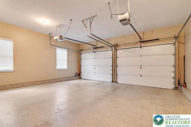 1376 Buck Ridge Drive, Hamilton Twp, PA 18360