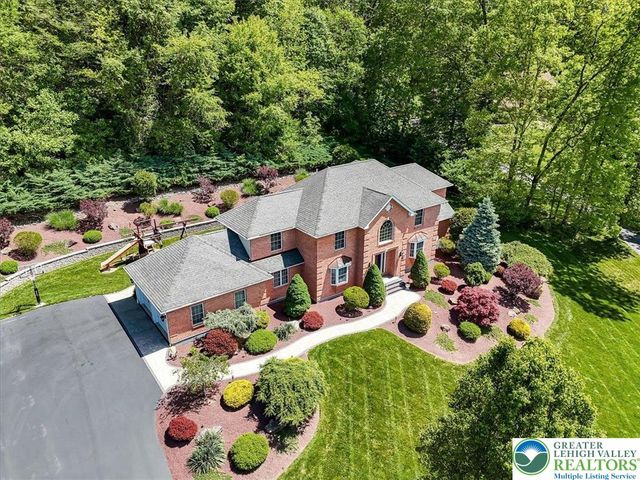 1376 Buck Ridge Drive, Hamilton Twp, PA 18360