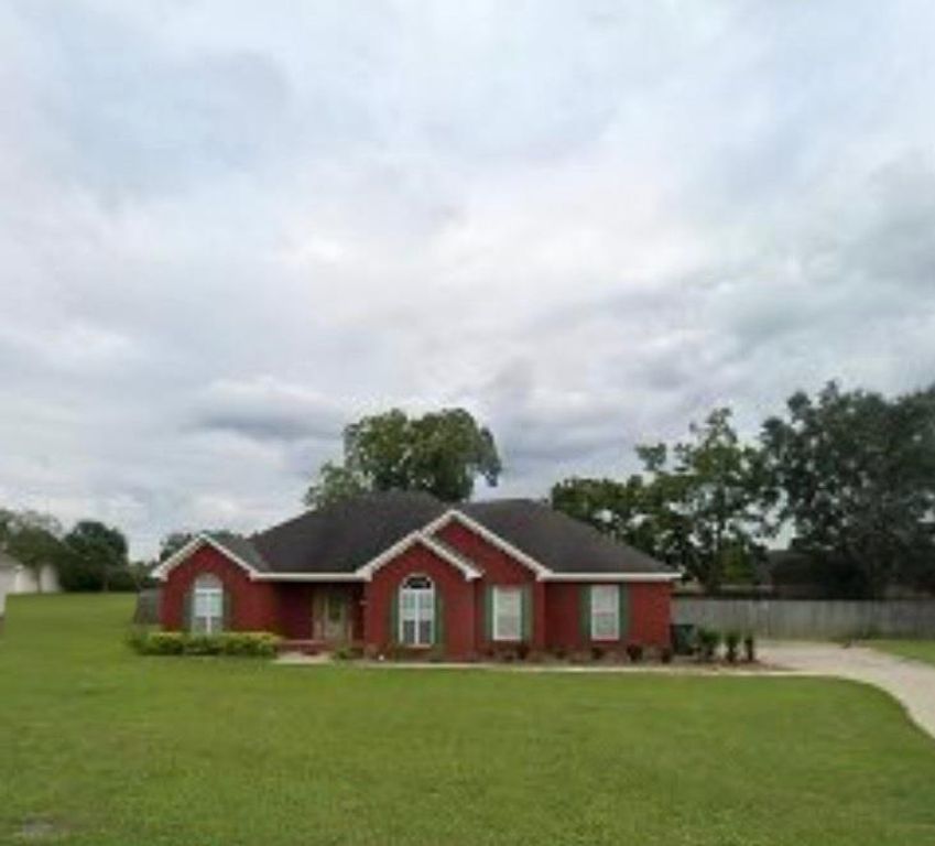 411 Drake, Dothan, AL 36305
