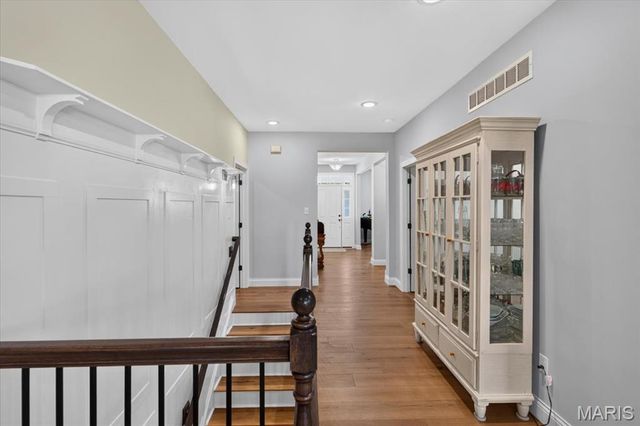 656 Moffett Laurel Drive, Lake St Louis, MO 63367