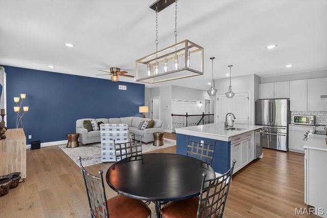 656 Moffett Laurel Drive, Lake St Louis, MO 63367