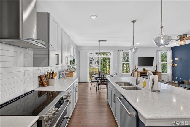 656 Moffett Laurel Drive, Lake St Louis, MO 63367