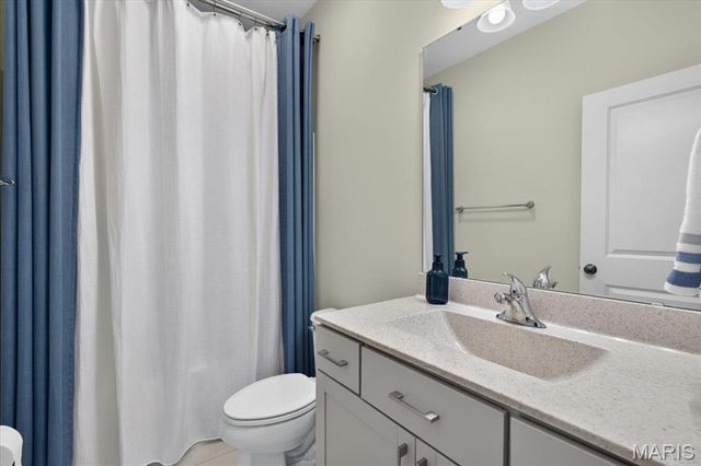 656 Moffett Laurel Drive, Lake St Louis, MO 63367