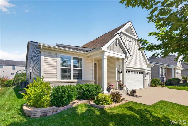 656 Moffett Laurel Drive, Lake St Louis, MO 63367