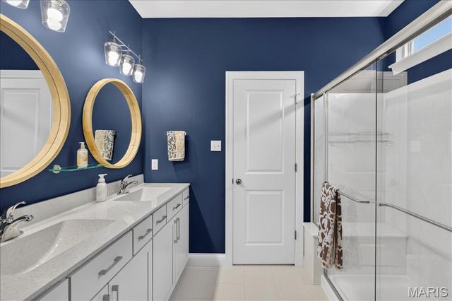 656 Moffett Laurel Drive, Lake St Louis, MO 63367