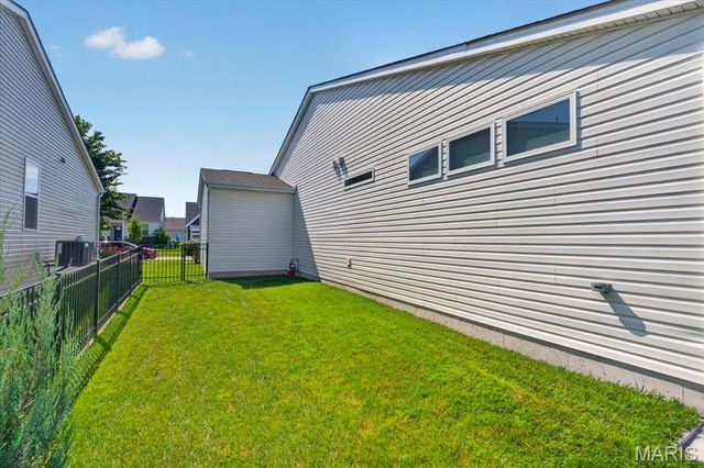 656 Moffett Laurel Drive, Lake St Louis, MO 63367