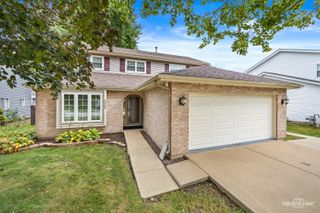 2960 Middlebury Court, Aurora, IL 60504