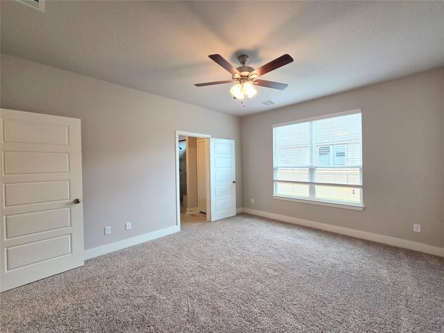 8009 Townsend Drive, Waco, TX 76708