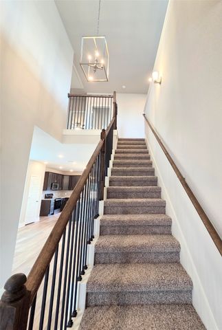 8009 Townsend Drive, Waco, TX 76708