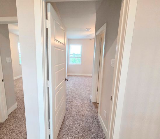 8009 Townsend Drive, Waco, TX 76708