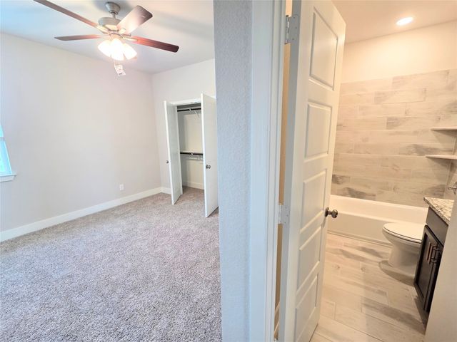 8009 Townsend Drive, Waco, TX 76708