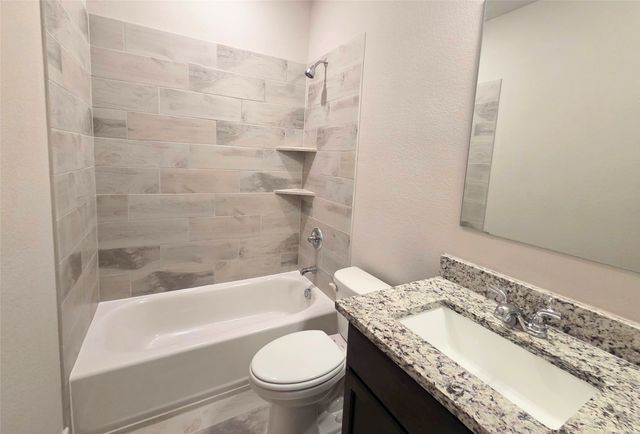 8009 Townsend Drive, Waco, TX 76708