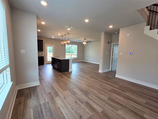 8009 Townsend Drive, Waco, TX 76708