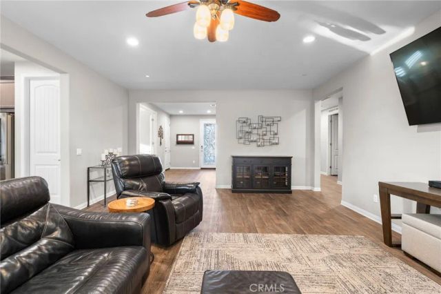 22811 Rolling Brook Lane, Wildomar, CA 92595