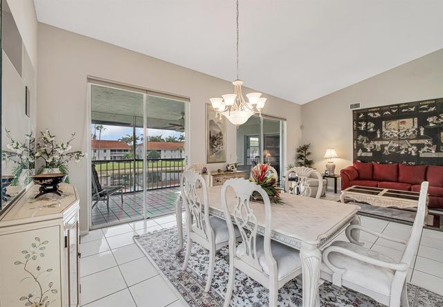 7384 Lake Meadow Way 201, Boynton Beach, FL 33437