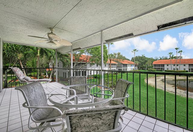 7384 Lake Meadow Way 201, Boynton Beach, FL 33437